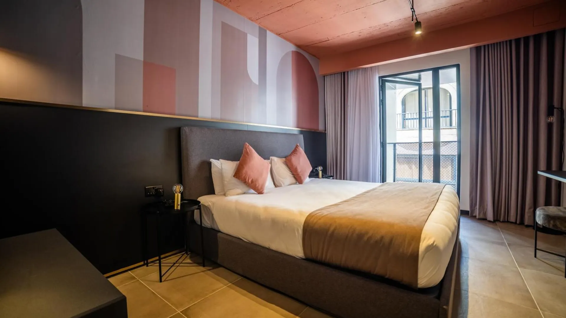 Eleven By Warren Collection Apartment Sliema